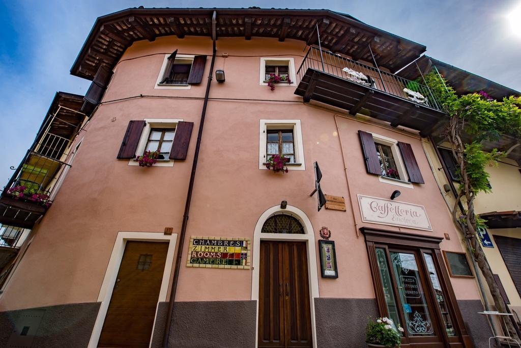 Dimora San Sebastiano Bed & Breakfast Neive Luaran gambar